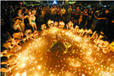 以昆山工廠爆炸為例，充分說明企業安全生產的重要性